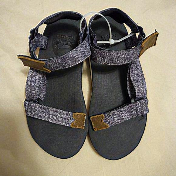 Brand New Roots Tofino Salt‎ & Pepper Sandal - Picture 1 of 3